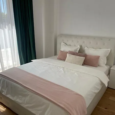 Casa Nu Mai E Valabila *